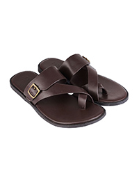 Brown Cross-over Strap Buckle Leather Sandals alternate shoe image