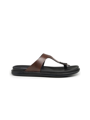 Brown Thong Strap Sandals main shoe image
